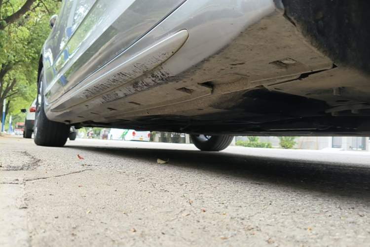 Used Geely Auto Preface 2021 2.0TD Luxury Version Right Side Sill