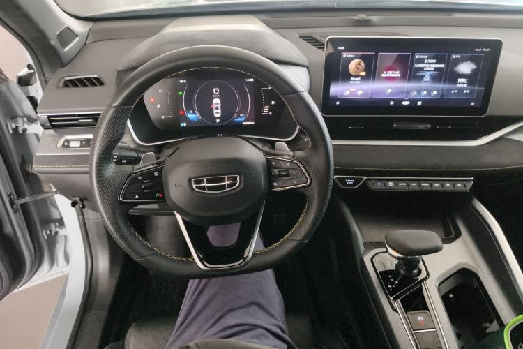 Used Geely Auto Preface 2021 2.0TD Space-Time Edition Hao Yue Steering Wheel