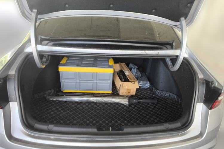 Used Geely Auto Preface 2021 2.0TD Luxury Version Trunk