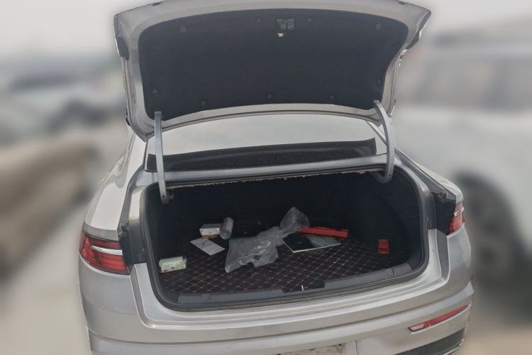 Used Geely Auto Preface 2021 Revised Version 2.0TD Luxury Edition Trunk
