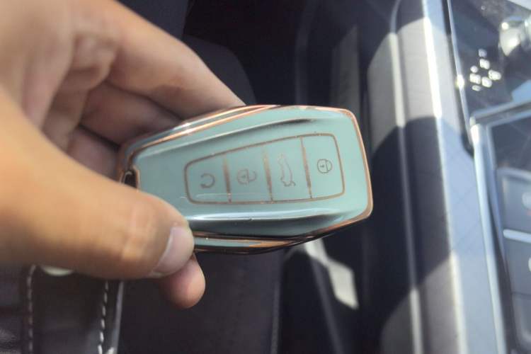 Used Geely Auto Preface 2021 2.0TD Luxury+ Version Vehicle Key