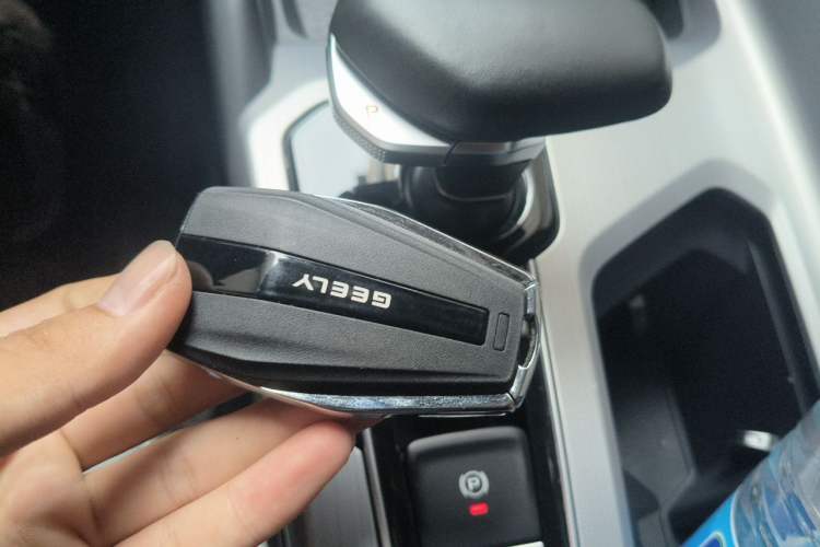 Used Geely Auto Preface 2021 2.0TD Flagship Edition Vehicle Key