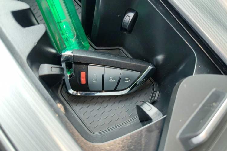Used Geely Auto Preface 2021 2.0TD Flagship Edition Vehicle Key