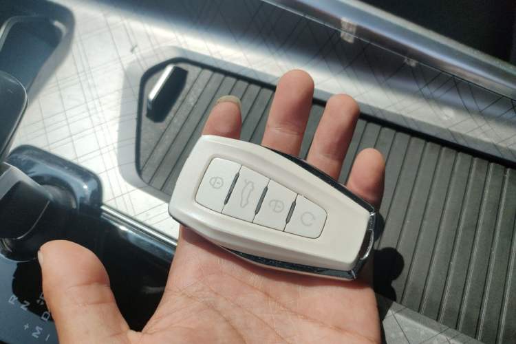 Used Geely Auto Preface 2021 2.0TD Luxury+ Version Vehicle Key