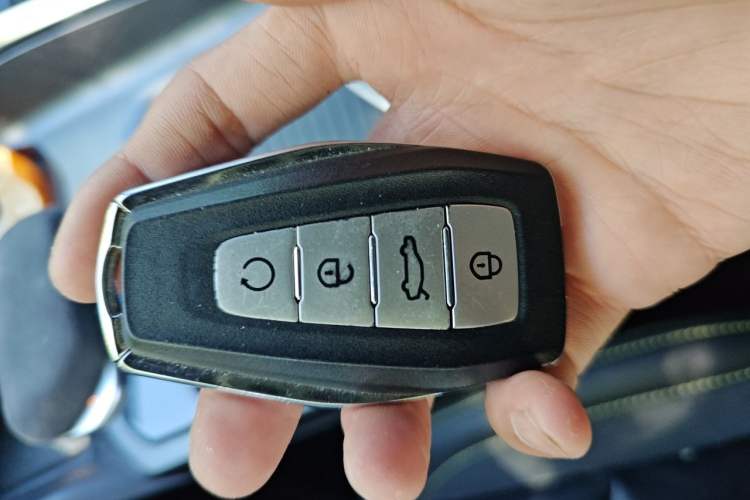 Used Geely Auto Preface 2021 2.0TD Space-Time Edition Hao Yue Vehicle Key