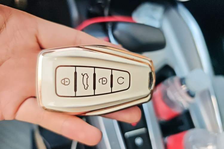 Used Geely Auto Preface 2021 Revised Version 2.0TD Luxury Edition Vehicle Key