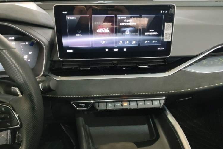 Used Geely Auto Preface 2021 2.0TD Space-Time Edition Hao Yue Audio And AC Panel