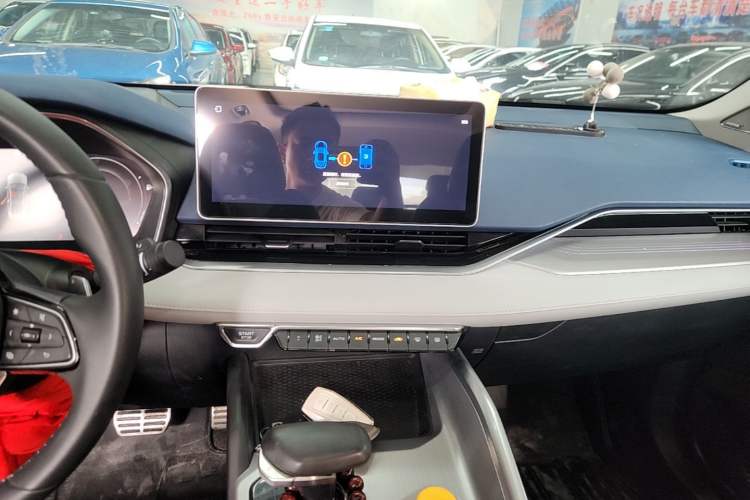 Used Geely Auto Preface 2021 Revised Version 2.0TD Luxury Edition Audio And AC Panel