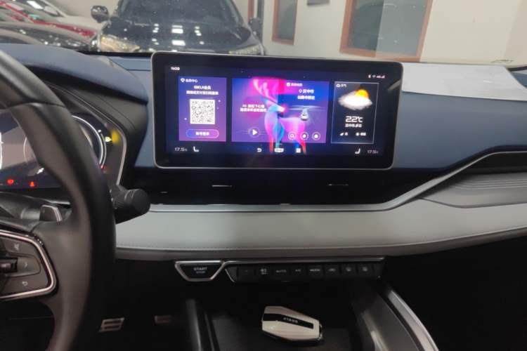 Used Geely Auto Preface 2021 Revised Version 2.0TD Luxury Edition Audio And AC Panel