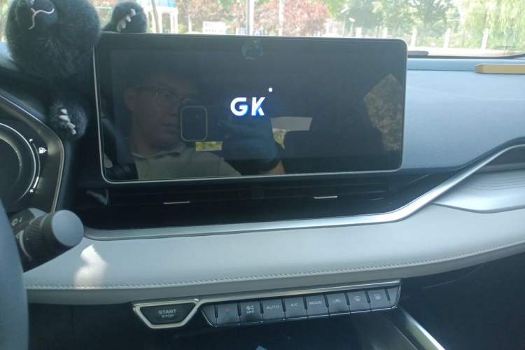 Used Geely Auto Preface 2021 Revised Version 2.0TD Luxury Edition Audio And AC Panel