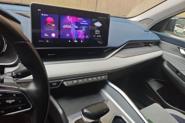 Used Geely Auto Preface 2021 2.0TD Luxury Version Audio And AC Panel