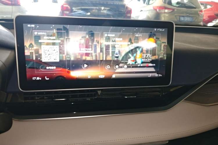 Used Geely Auto Preface 2021 Revised Version 2.0TD Luxury Edition Audio And AC Panel