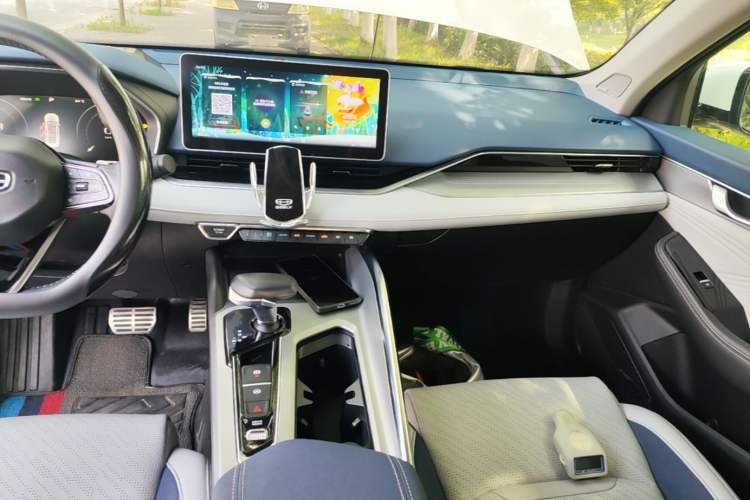 Used Geely Auto Preface 2021 Revised Version 2.0TD Luxury Edition Audio And AC Panel