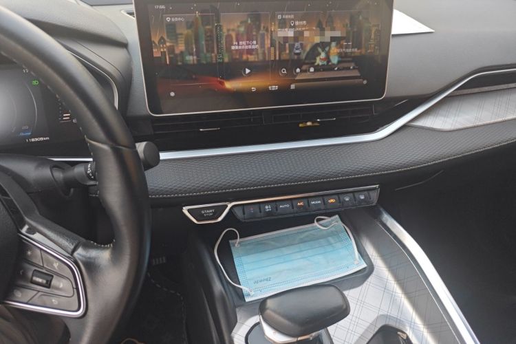 Used Geely Auto Preface 2021 2.0TD Luxury Version Audio And AC Panel