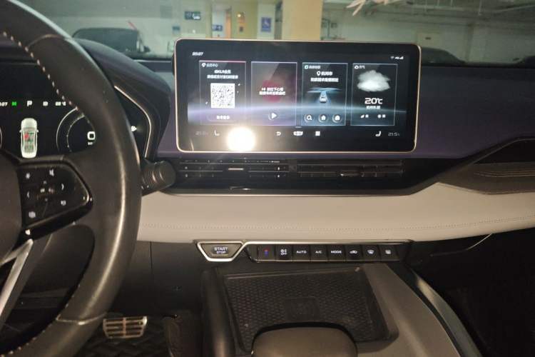 Used Geely Auto Preface 2021 2.0TD Flagship Edition Audio And AC Panel