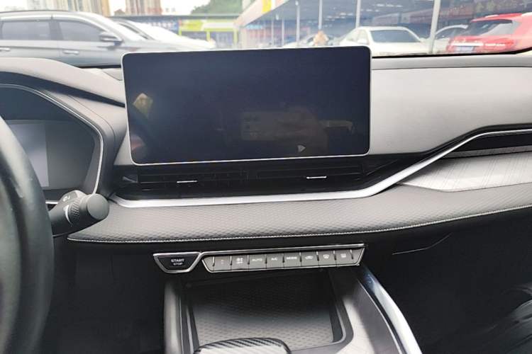 Used Geely Auto Preface 2021 2.0TD Luxury Version Audio And AC Panel