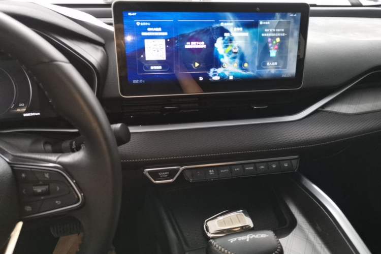 Used Geely Auto Preface 2021 2.0TD Luxury Version Audio And AC Panel