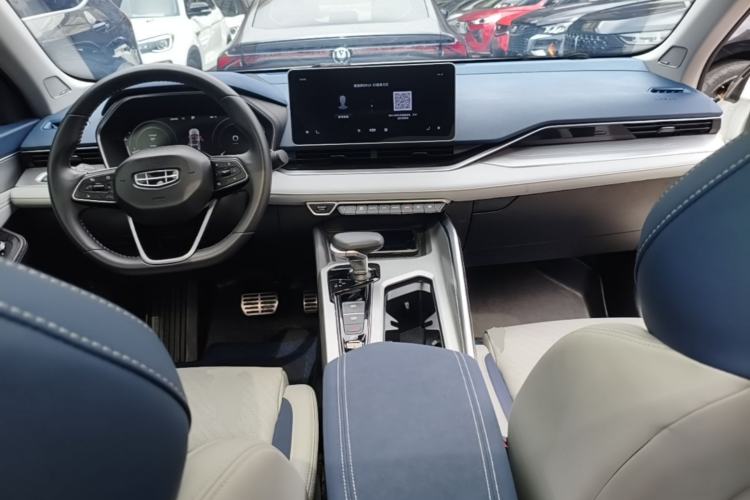 Used Geely Auto Preface 2021 Revised Version 2.0TD Luxury Edition Center Console