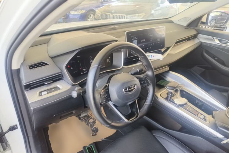 Used Geely Auto Preface 2021 2.0TD Luxury Version Center Console