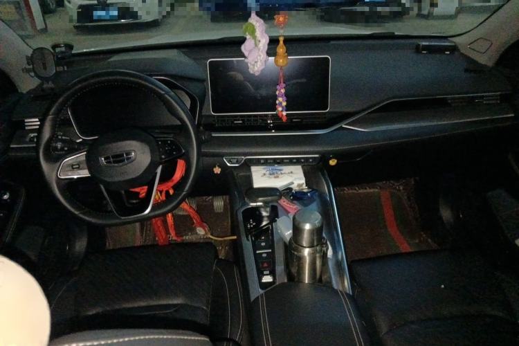 Used Geely Auto Preface 2021 2.0TD Luxury Version Center Console