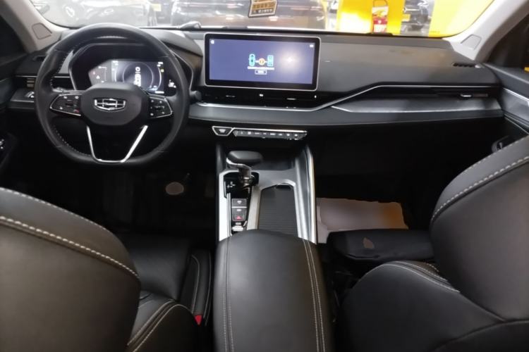 Used Geely Auto Preface 2021 2.0TD Luxury Version Center Console