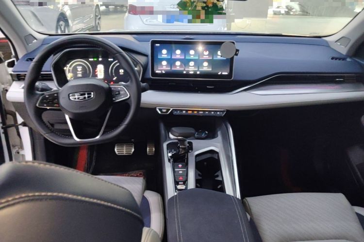 Used Geely Auto Preface 2021 2.0TD Luxury Version Center Console