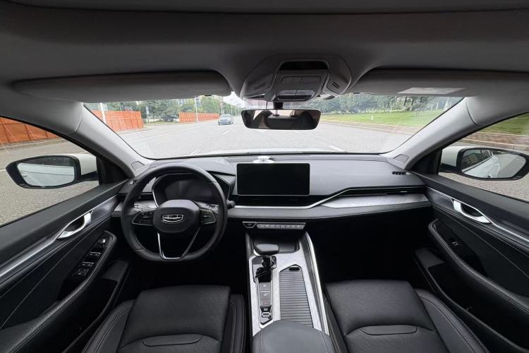 Used Geely Auto Preface 2021 2.0TD Luxury Version Center Console