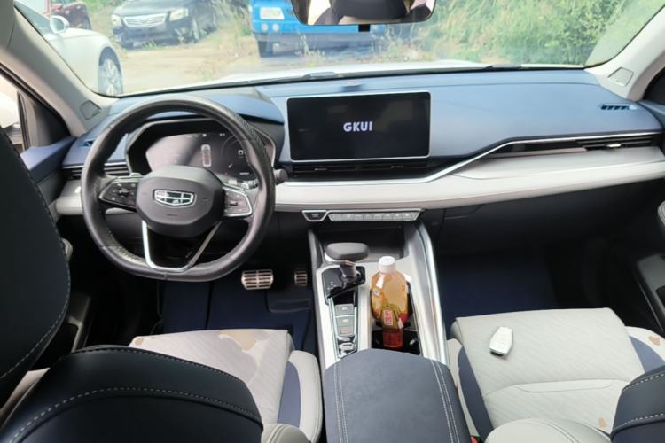 Used Geely Auto Preface 2021 Revised Version 2.0TD Luxury Edition Center Console