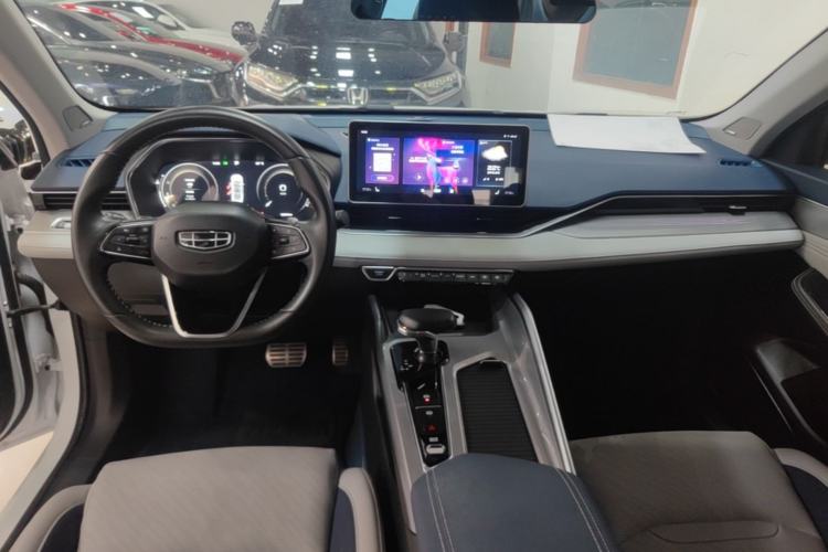 Used Geely Auto Preface 2021 Revised Version 2.0TD Luxury Edition Center Console