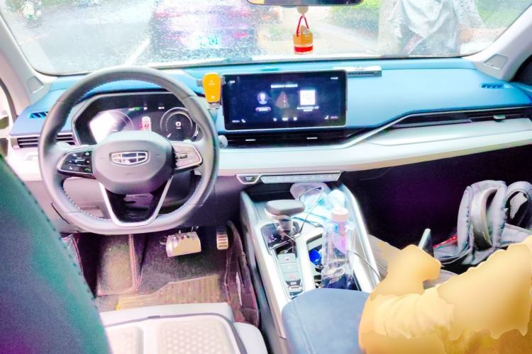 Used Geely Auto Preface 2021 2.0TD Luxury Version Center Console