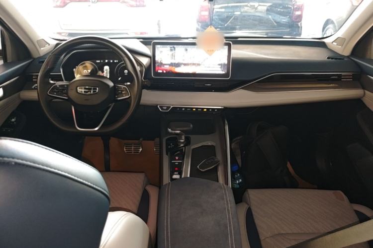 Used Geely Auto Preface 2021 Revised Version 2.0TD Luxury Edition Center Console