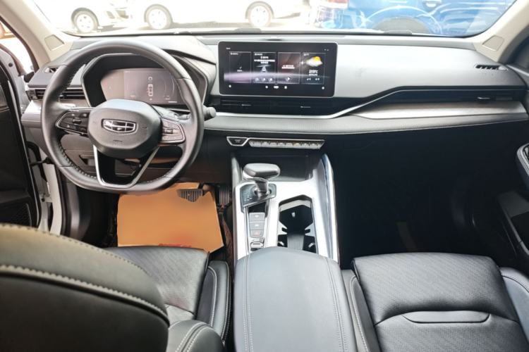 Used Geely Auto Preface 2021 2.0TD Luxury Version Center Console