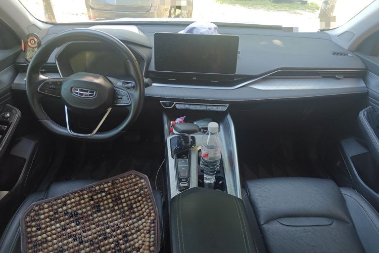 Used Geely Auto Preface 2021 2.0TD Luxury Version Center Console