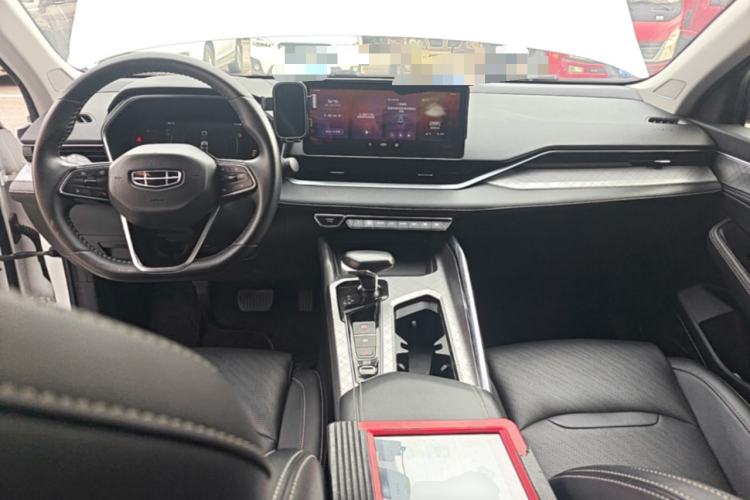 Used Geely Auto Preface 2021 2.0TD Luxury Version Center Console