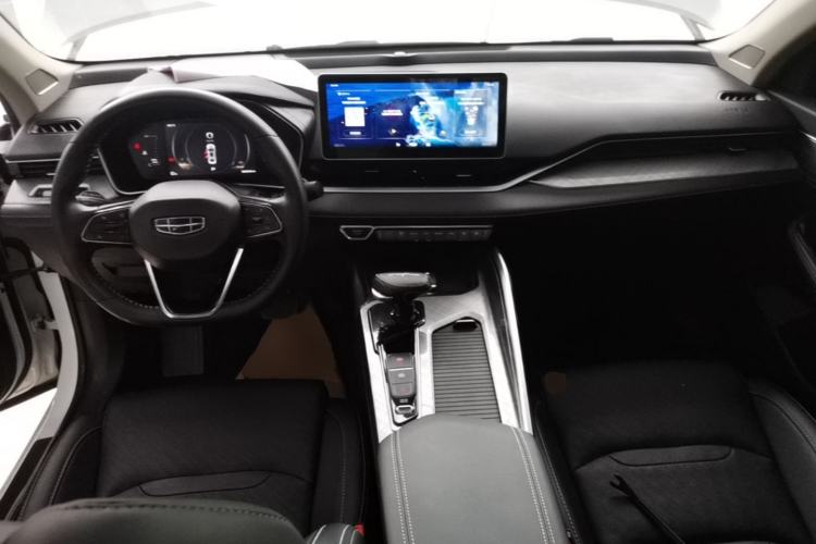 Used Geely Auto Preface 2021 2.0TD Luxury Version Center Console
