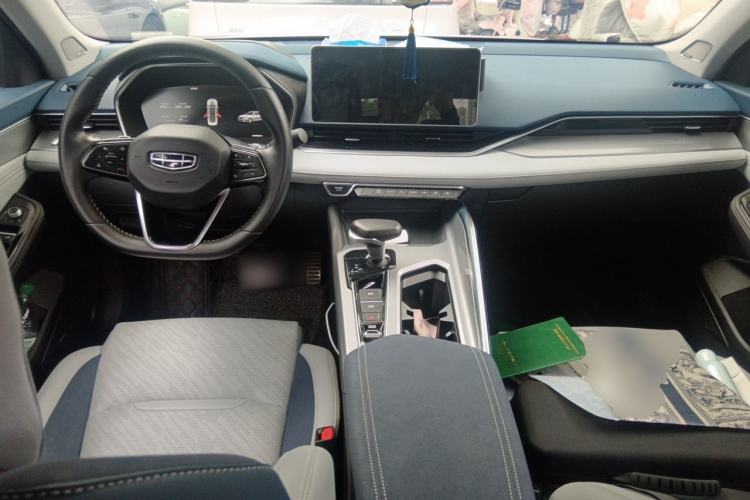 Used Geely Auto Preface 2021 2.0TD Luxury Version Center Console