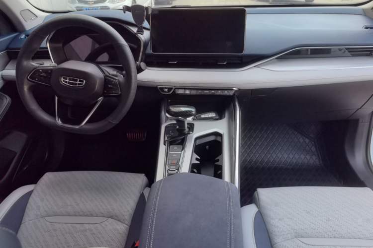 Used Geely Auto Preface 2021 Revised Version 2.0TD Luxury Edition Center Console