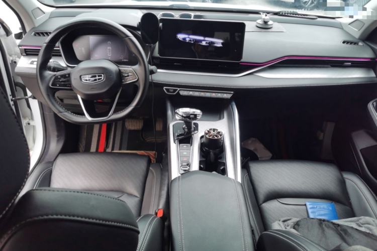 Used Geely Auto Preface 2021 2.0TD Luxury Version Center Console