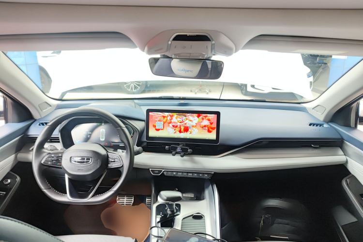 Used Geely Auto Preface 2021 Revised Version 2.0TD Luxury Edition Center Console