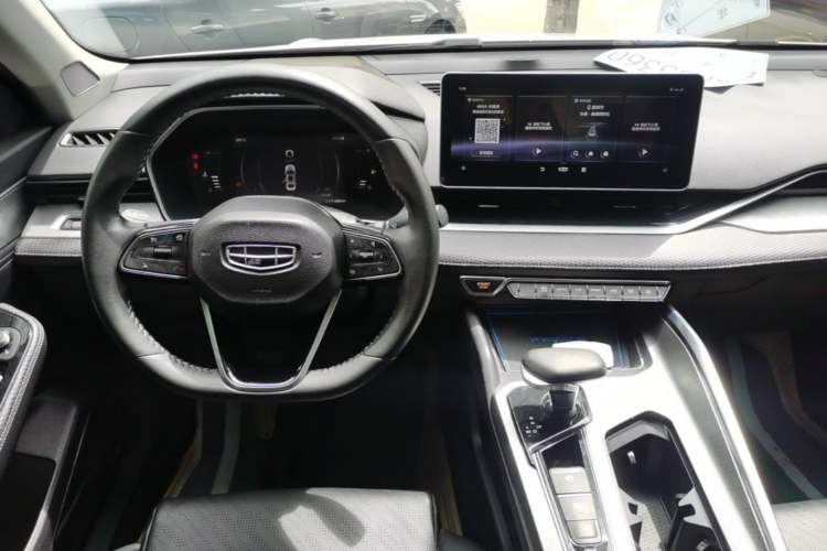 Used Geely Auto Preface 2021 2.0TD Luxury Version Center Console