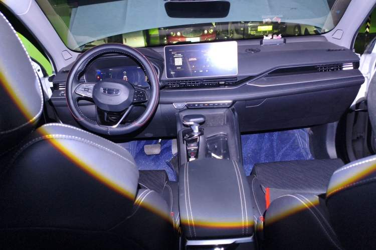 Used Geely Auto Preface 2021 2.0TD Luxury Version Center Console