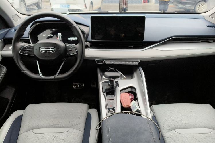 Used Geely Auto Preface 2021 Revised Version 2.0TD Luxury Edition Center Console