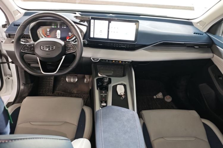 Used Geely Auto Preface 2021 2.0TD Flagship Edition Center Console