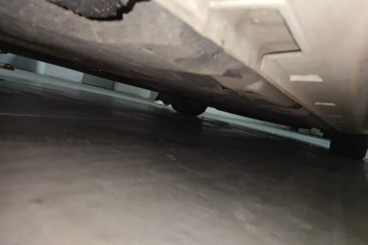 Used Geely Auto Preface 2021 2.0TD Luxury Version Chassis Rear Right