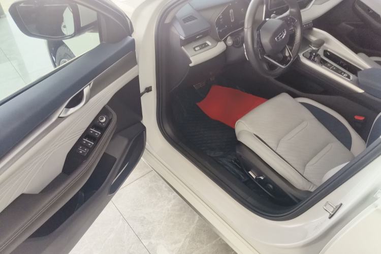 Used Geely Auto Preface 2021 Revised Version 2.0TD Luxury Edition Driver Seat