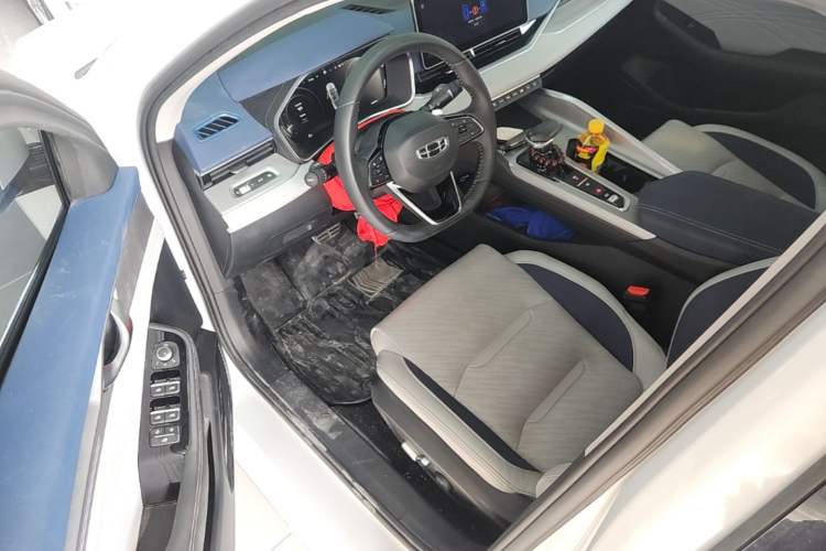 Used Geely Auto Preface 2021 Revised Version 2.0TD Luxury Edition Driver Seat