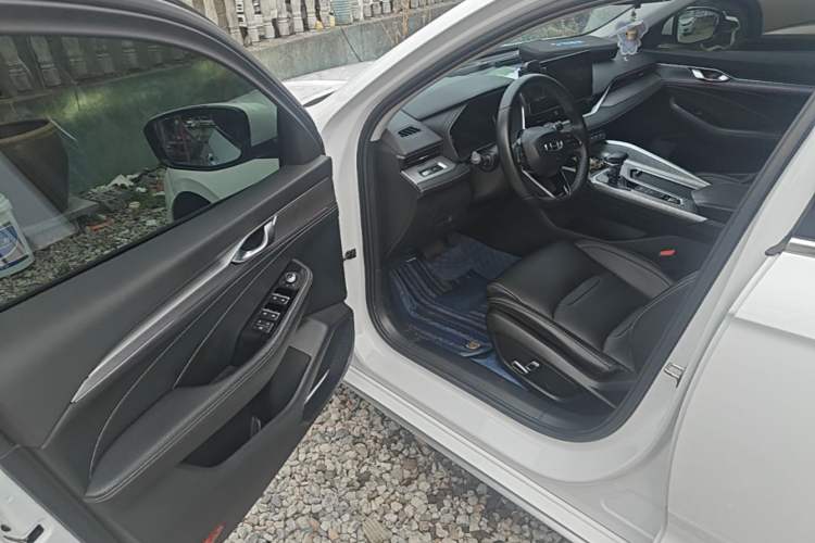 Used Geely Auto Preface 2021 2.0TD Luxury Version Driver Seat