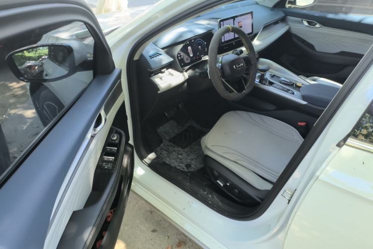 Used Geely Auto Preface 2021 Revised Version 2.0TD Luxury Edition Driver Seat