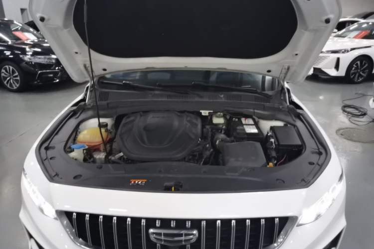 Used Geely Auto Preface 2021 Revised Version 2.0TD Luxury Edition Engine Bay