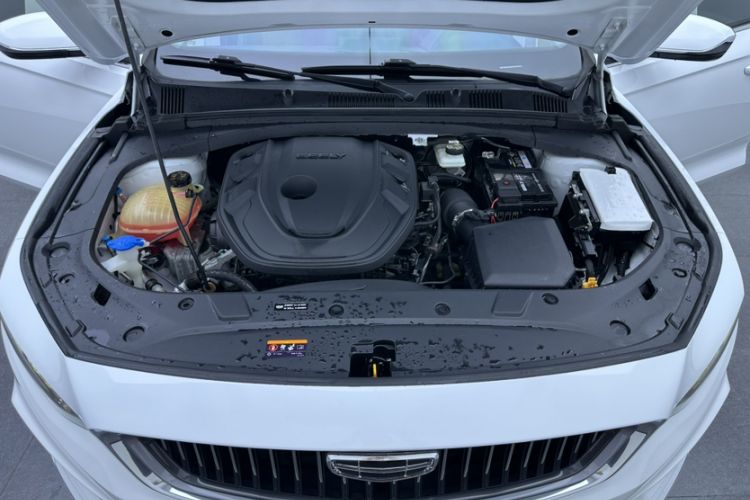 Used Geely Auto Preface 2021 2.0TD Elite Edition Engine Bay